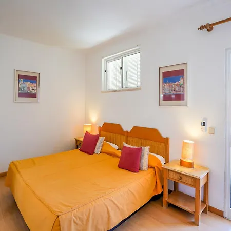 Tatil Evi With Pool Near